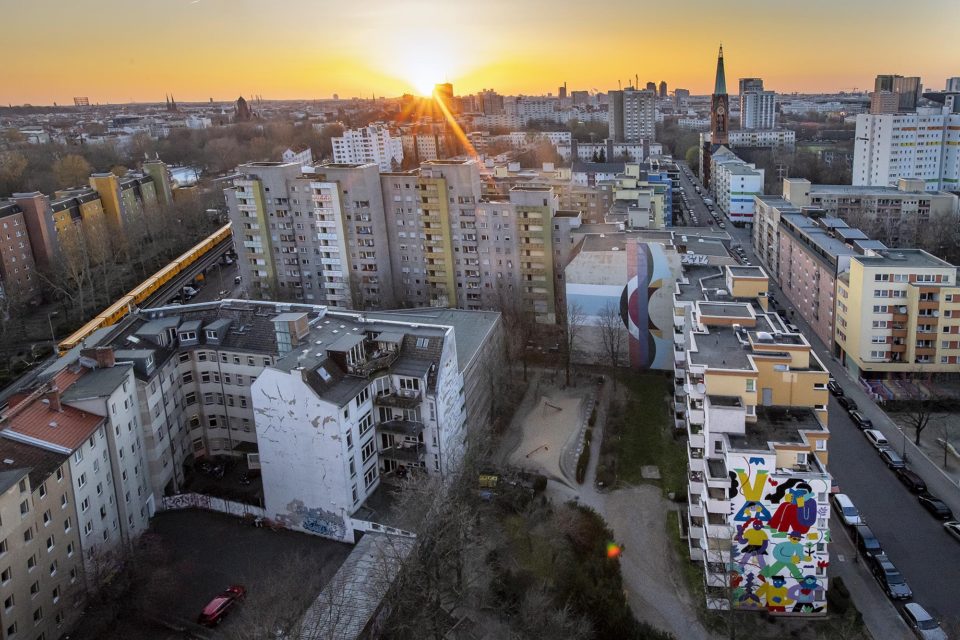 One Wall. Urban Nation Museum. Emily Eldridge. Mural. Urban Art. Street Art. Berlin. Kreuzberg. Wassertorstrasse 63/64.